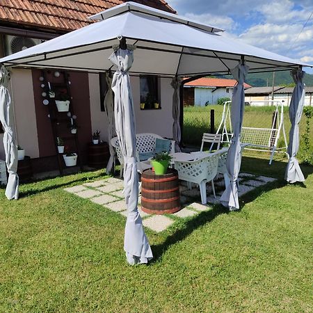 Drinski Oganj Kuca Za Odmor Баина-Башта Экстерьер фото